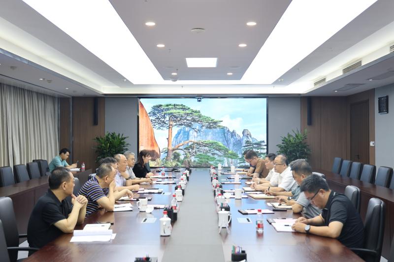 合肥市包河區(qū)區(qū)委副書(shū)記、區(qū)長(zhǎng)李煒一行到公司調(diào)研